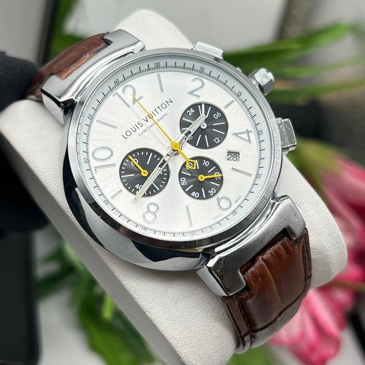Montres Louis Vuitton (Ref MM005 Bracelet en cuir marron)